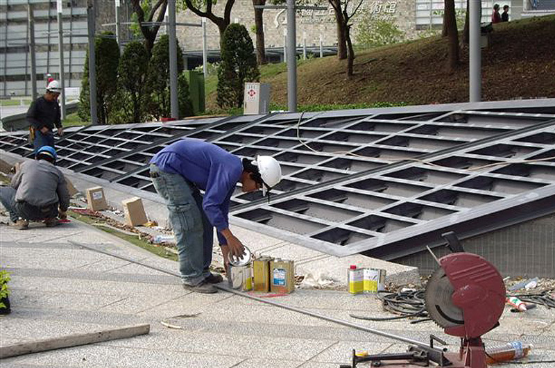 竹禾行塗料|中部推薦專業承包塗裝, 氟碳烤漆(氟碳漆), 金屬塗裝, 地板塗裝, 氟碳塗料, PU壓力面漆, 與EPOXY地板工程